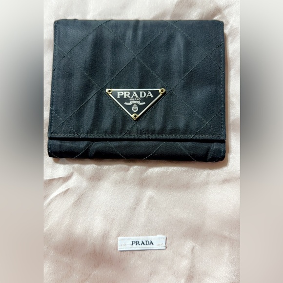 ๐GUC๐ PRADA ๐ VINTAGE๐4.5โx3.5โ๐ CALFSKIN/LEATHER/NYLON๐DUST-BAG๐UNISEX๐ - Picture 3 of 9